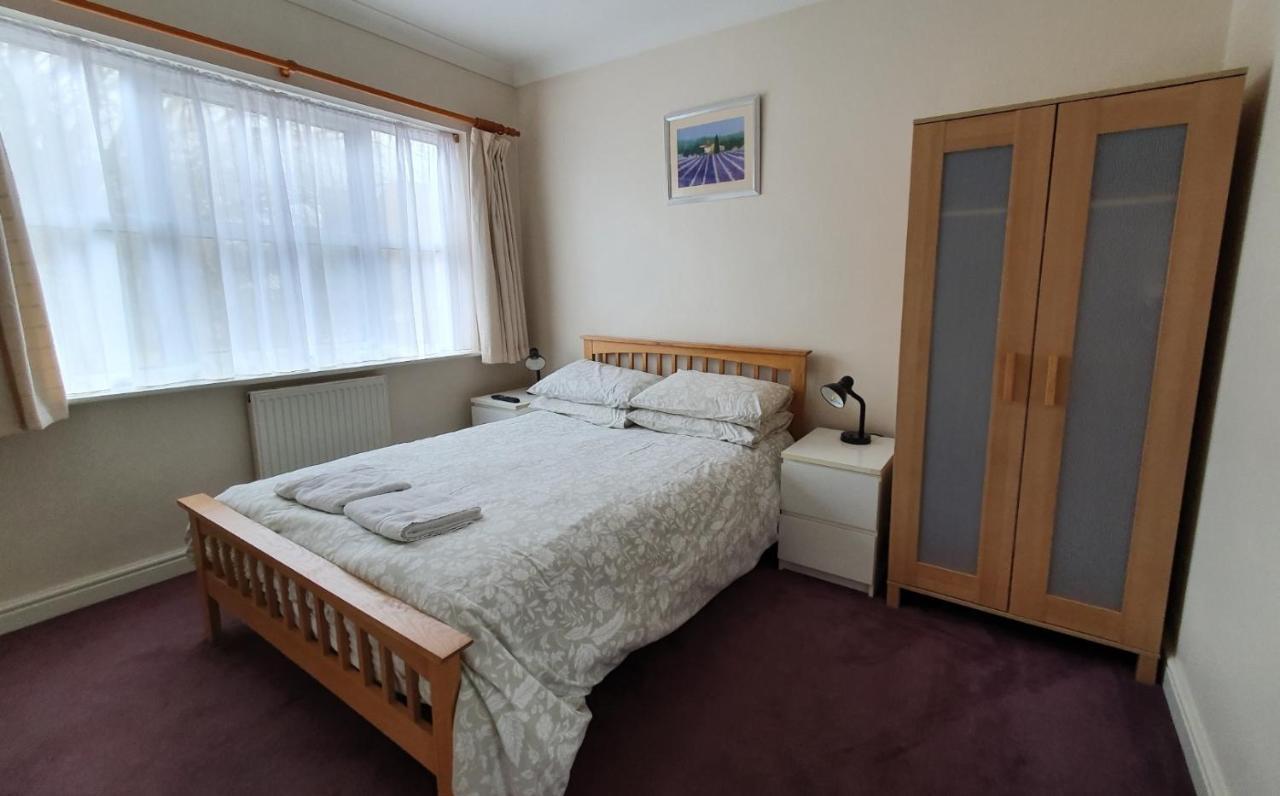 Friars Walk Houses With 2 Bedrooms, 2 Bathrooms, Fast Wi-Fi And Private Parking シッティングボーン エクステリア 写真